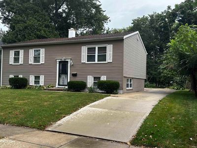 2505 Oswego Ln