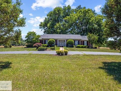 1633 W Giles Rd