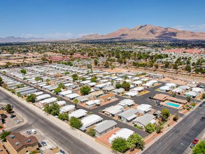 4470 E Vegas Valley Dr #140