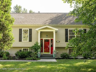 26 Thornwood Lane