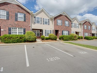 121 Oak Valley Cir
