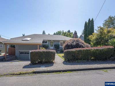 730 Wildwind Dr SE