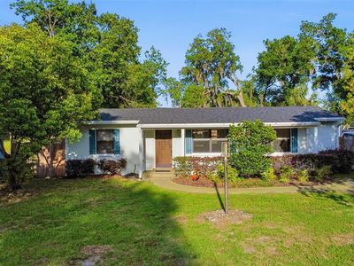 112 Edwards Ave