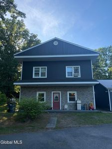 1069 Saratoga Rd