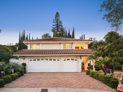 16230 Meadowcrest Rd