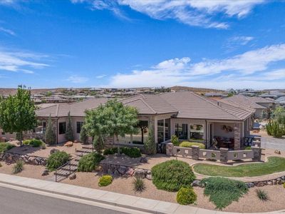 1865 N Park Grove Dr