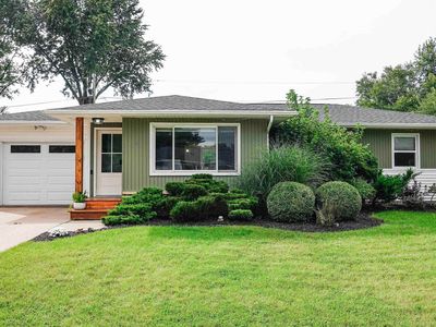 818 Loretta Ave