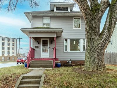 2022 Saint Marys Ave