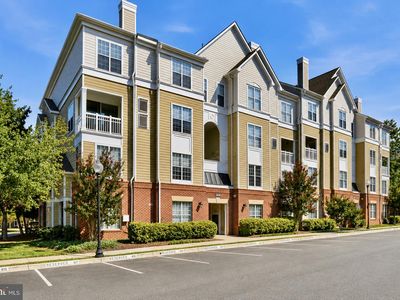 2110 Highcourt Ln APT 202