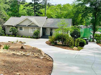 429 Long Reach Dr