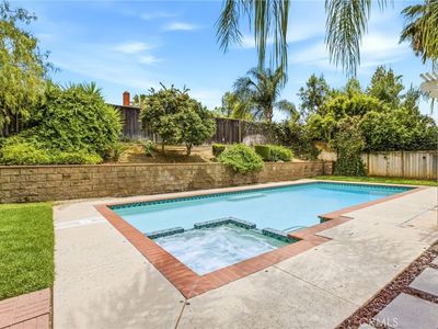 24879 Manzanita Ave