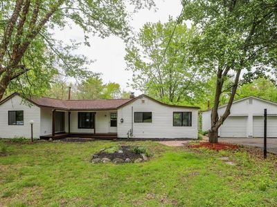 701 Portage Lakes Dr