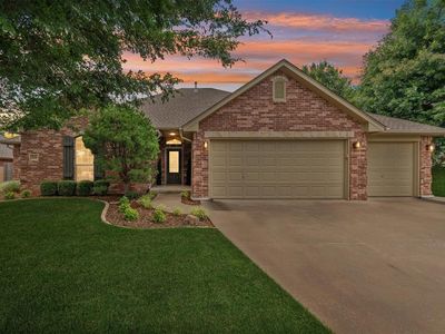 608 Ash Grove Cir