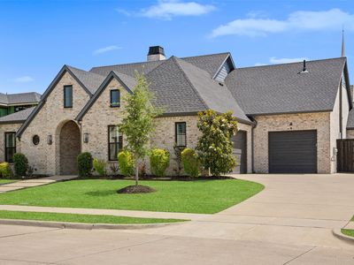 1215 Chapel Dr
