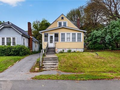 259 Bruce St