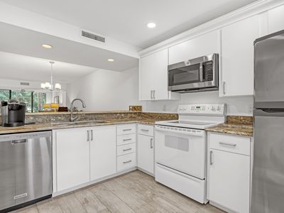 6157 Balboa Circle #101