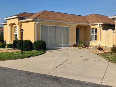 1221 Santa Cruz Dr