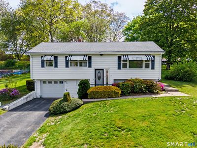 Property at 23 Rockwood Drive, Waterford, CT