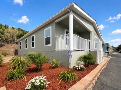 1351 Pepper Dr