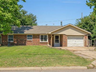 1009 Bell Dr