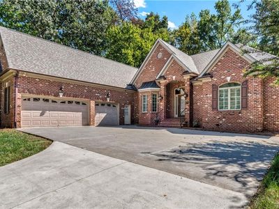 5204 Cedarwood Creek Dr