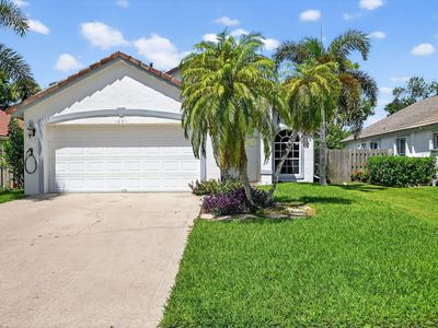 1891 Oak Berry Circle