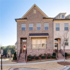 345 Commons Ave