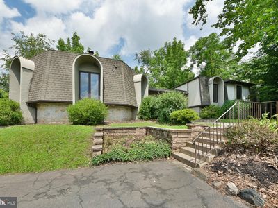 611 Church Rd