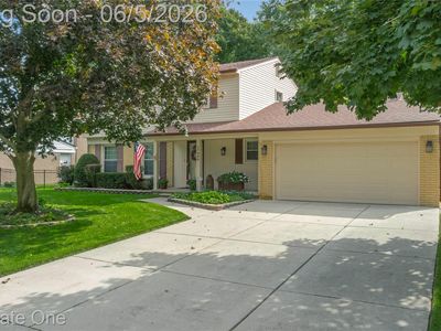 17486 Country Club Dr