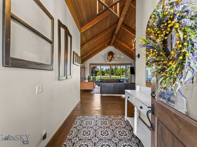 32 Pleasant View Dr