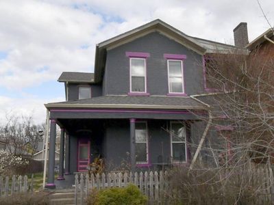 44 High St