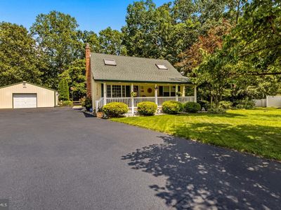 15 Eagle Ct