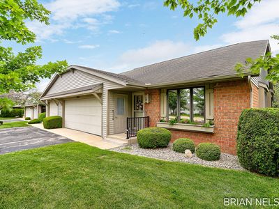 Property at 205 Parkside Dr, Zeeland, MI