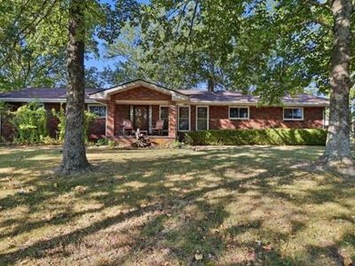 11755 Highway 137