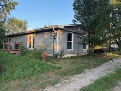 Property at 21541 Springdale Rd, Easton, KS