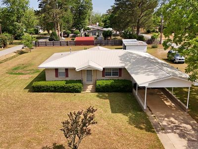 103 E Jeter St