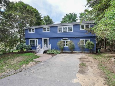 28 Swan Avenue