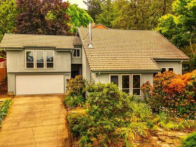 2505 Park Forest Dr