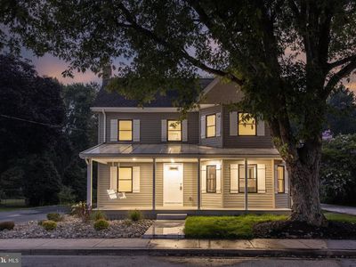 12 Burley St