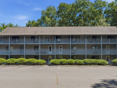 17 Farmington Avenue #12