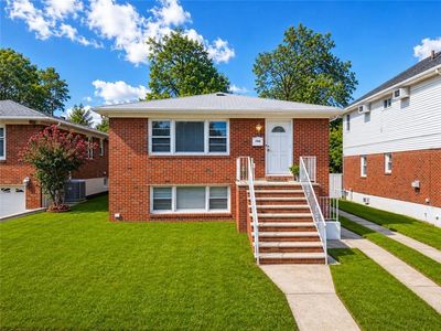756 Hylan Blvd