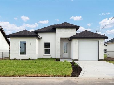 325 Barcelona Dr