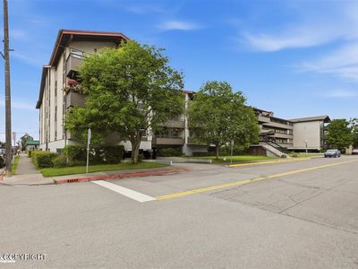 221 E 7th Ave APT 113