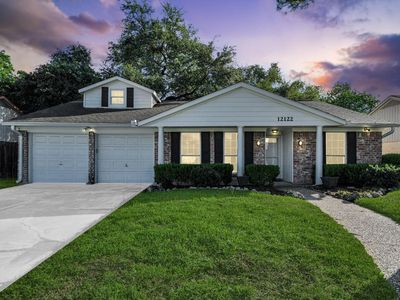 Property at 12122 Dorrance Ln, Meadows Place, TX