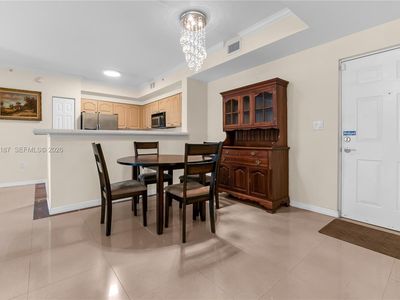 6841 SW 44th St APT 111
