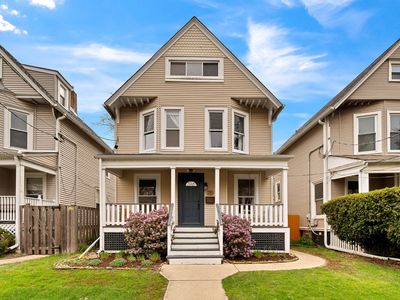 711 Custer Ave