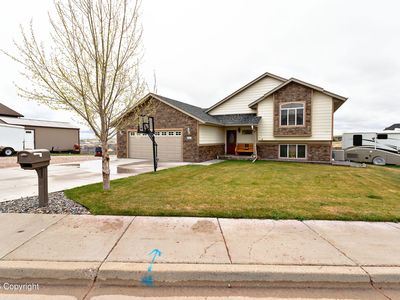 3601 Foothills Blvd