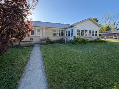 2416 Northmoor Dr