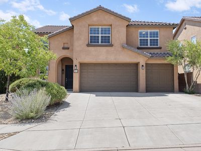 213 Paseo Vista Loop NE