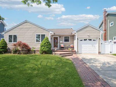 389 Briarwood Road